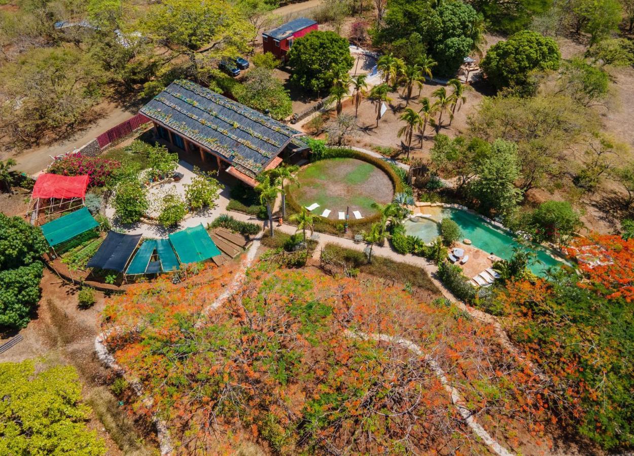 Playa Negra Latica Lodge מראה חיצוני תמונה